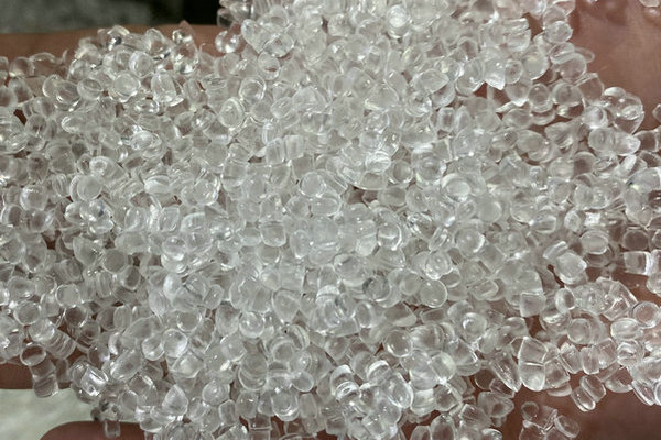 应用到浇注成型的高透明TPE材料