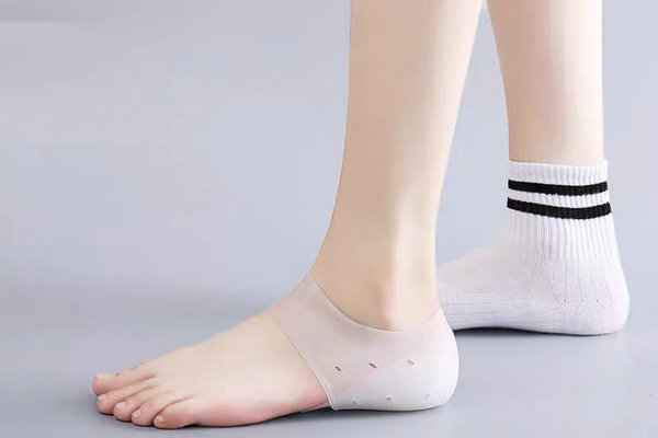 隐形增高鞋垫使用方法