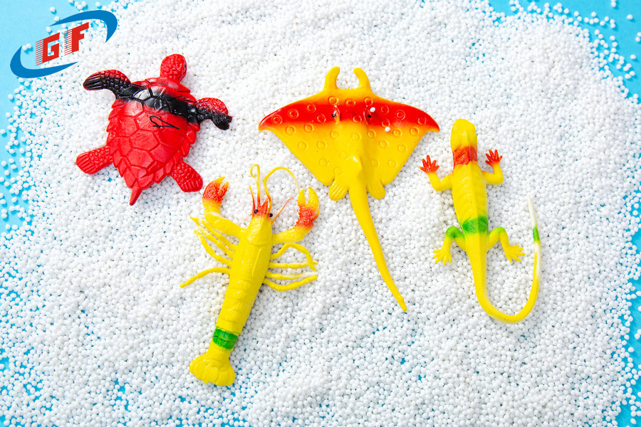 义乌TPR玩具厂如何解决软胶玩具喷漆问题。